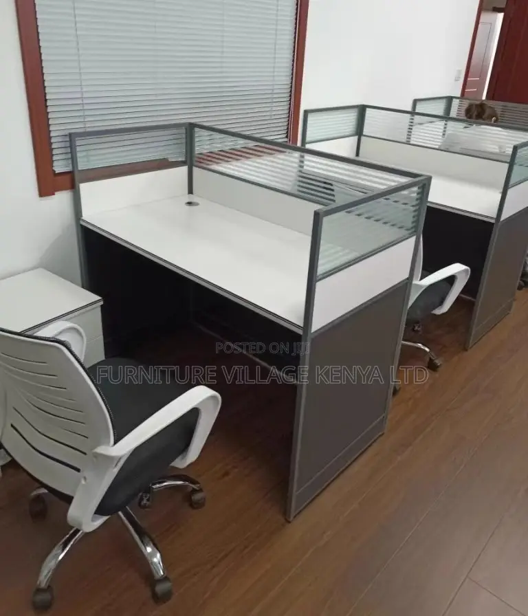 Workstations: Basic One-Person Imported Workstation Unit