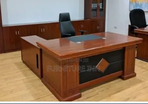 Professional 1.6m Executive Desk.