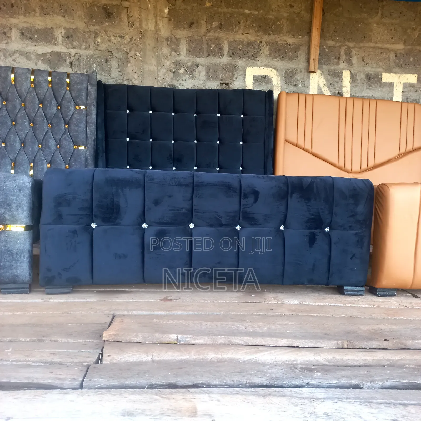 Chesterfield Chesterfield Bed