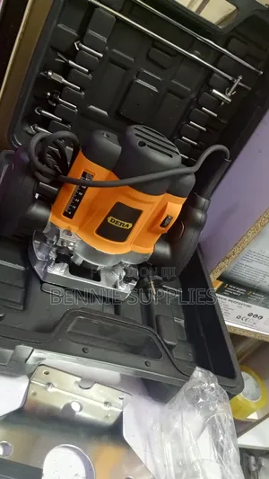 Superior Quality Dera Wood Router / Dera Wood Router