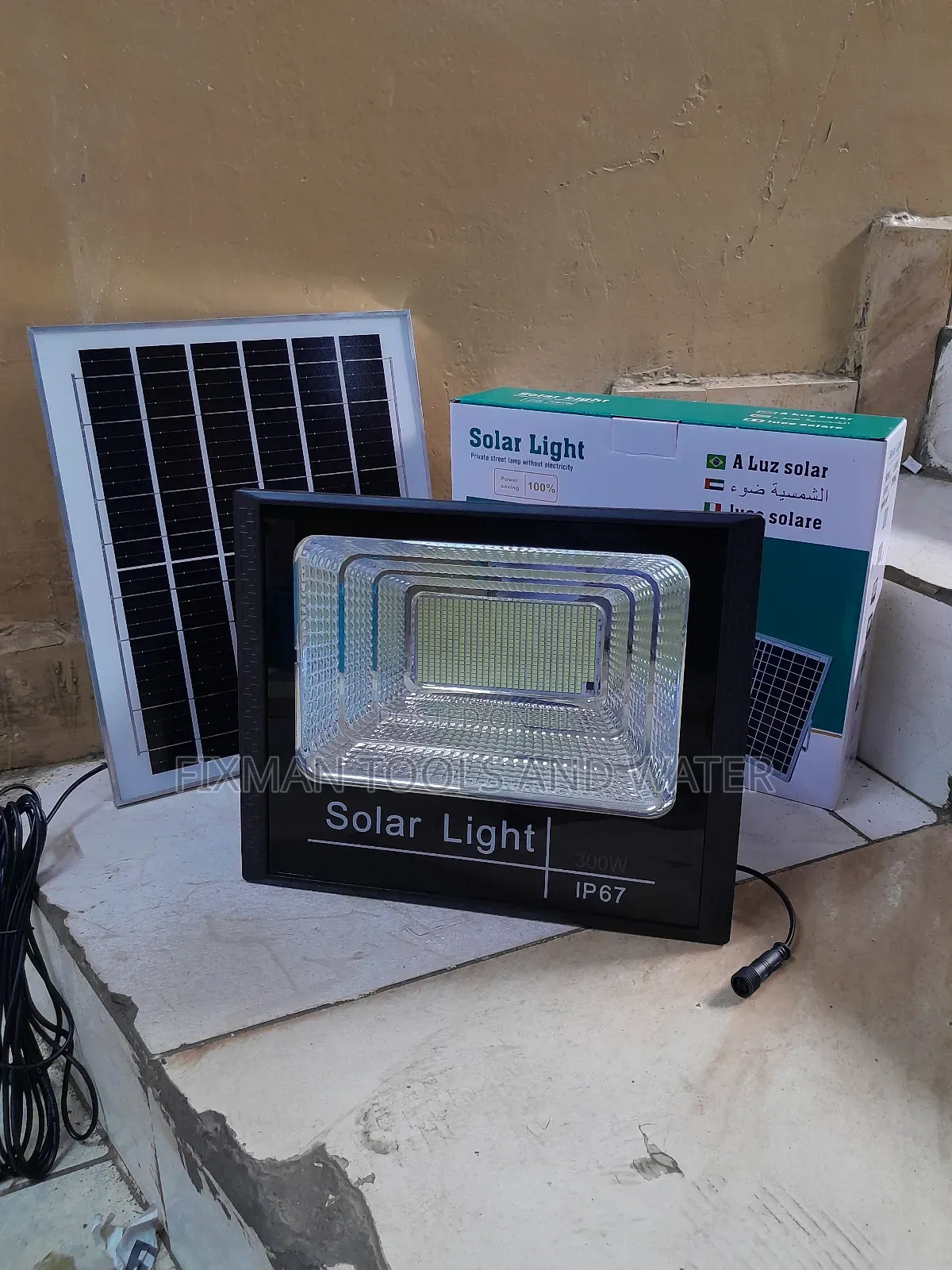 Rechargeable All Weather Solar Flood Light 300 Watts