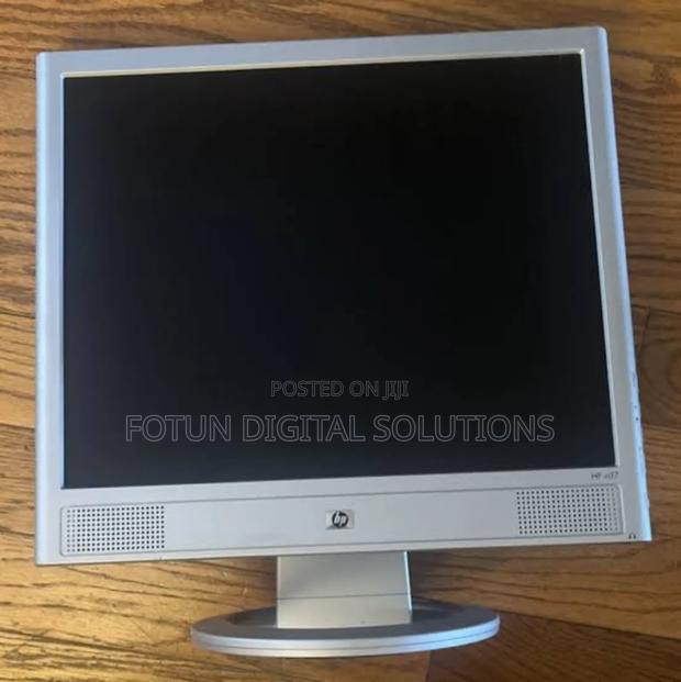 Hp 17" Monitor – Crisp Display for Office or Home Use - main view