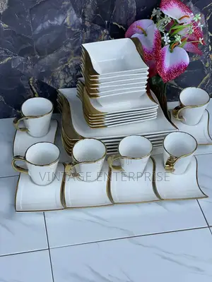 Gold Unique Dinner Set
