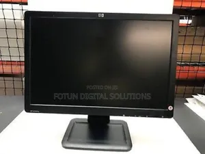 Hp 19" Widescreen – Clear, Bright, and Desk-Friendly