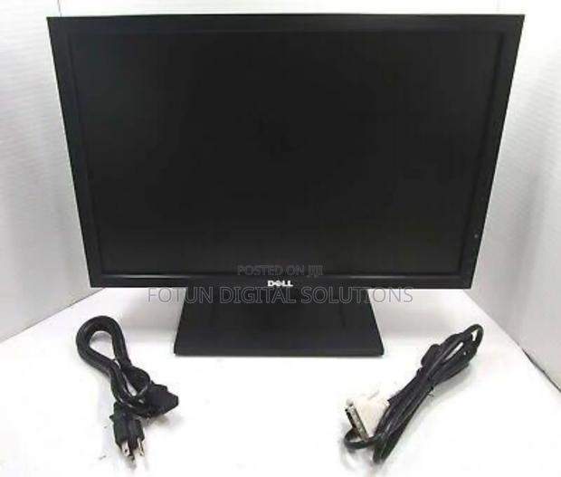 Dell 19" Wide Monitor – Reliable Display for Work Study