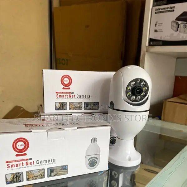 Single Lens Light Bulb V380 Wifi CCTV Panoramic Security Cam