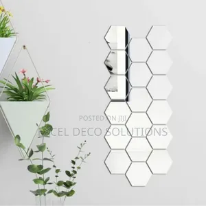 "Golden Hex Luxe