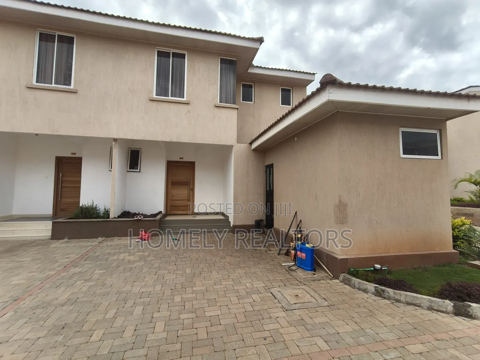 3bdrm Townhouse/Terrace in Ongata Rongai, Gataka for sale