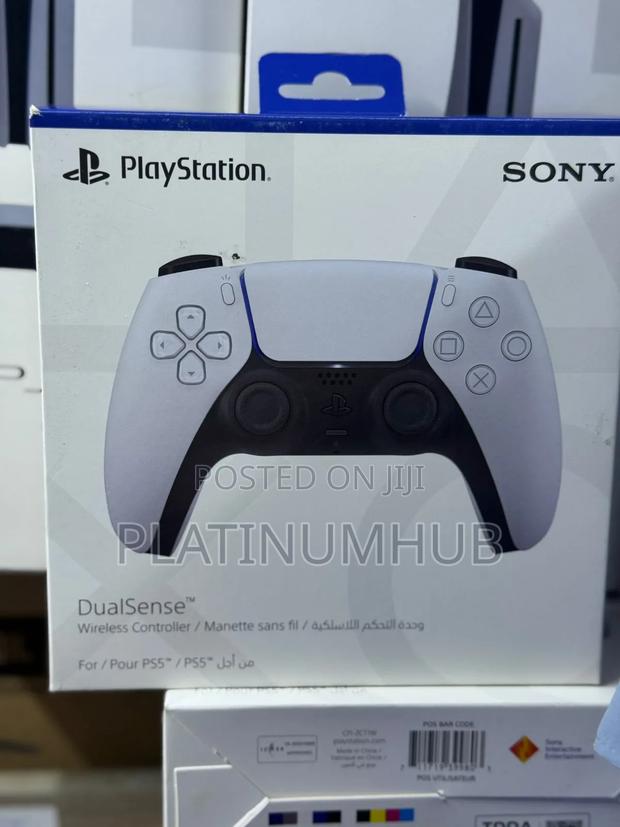 Playstation 5 Gaming Pad - main view
