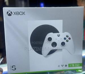 Xbox Series S 1tb Console. - main view