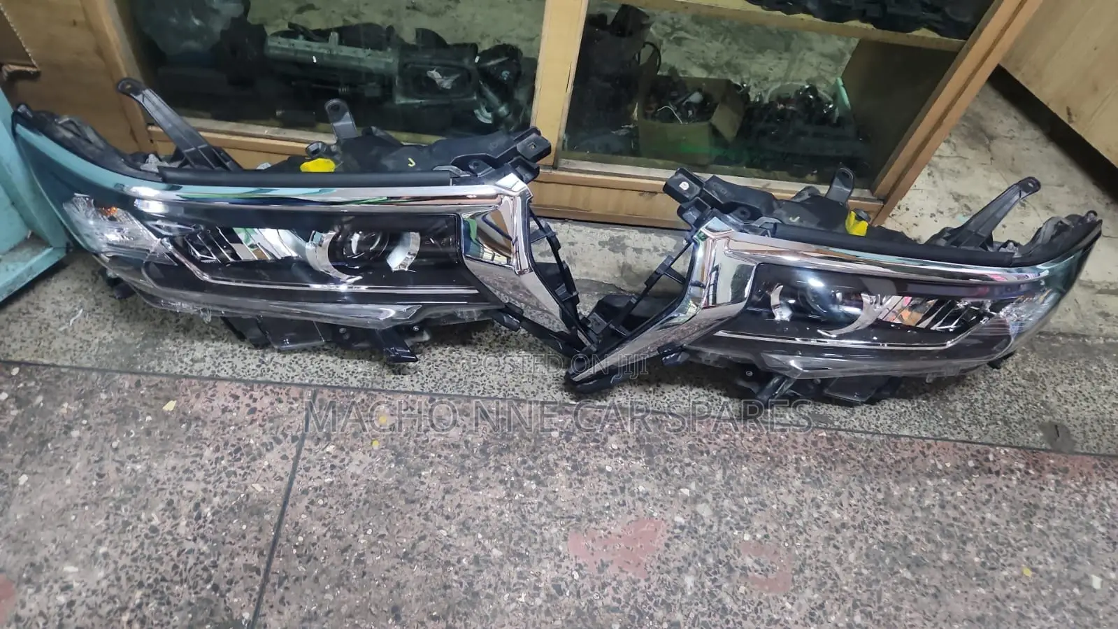 Toyota Prado 165 Xenon Headlight