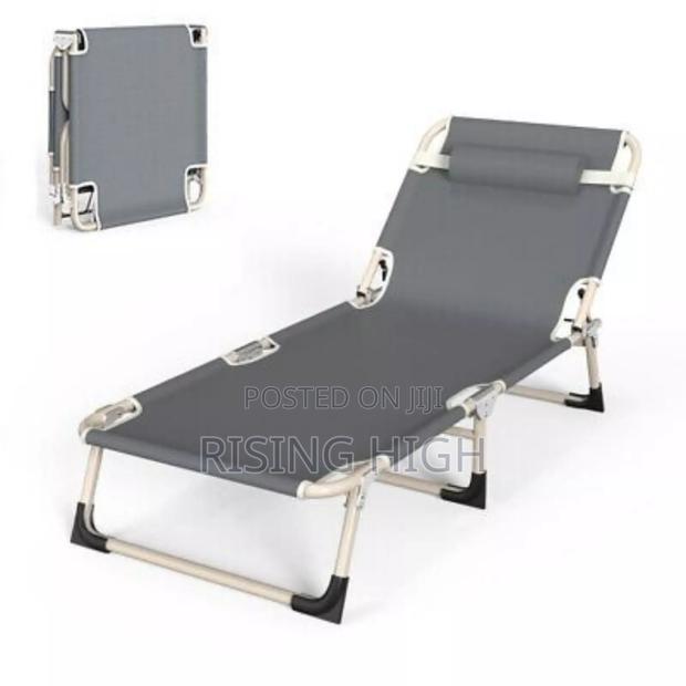 Space Effecient Foldable Bed