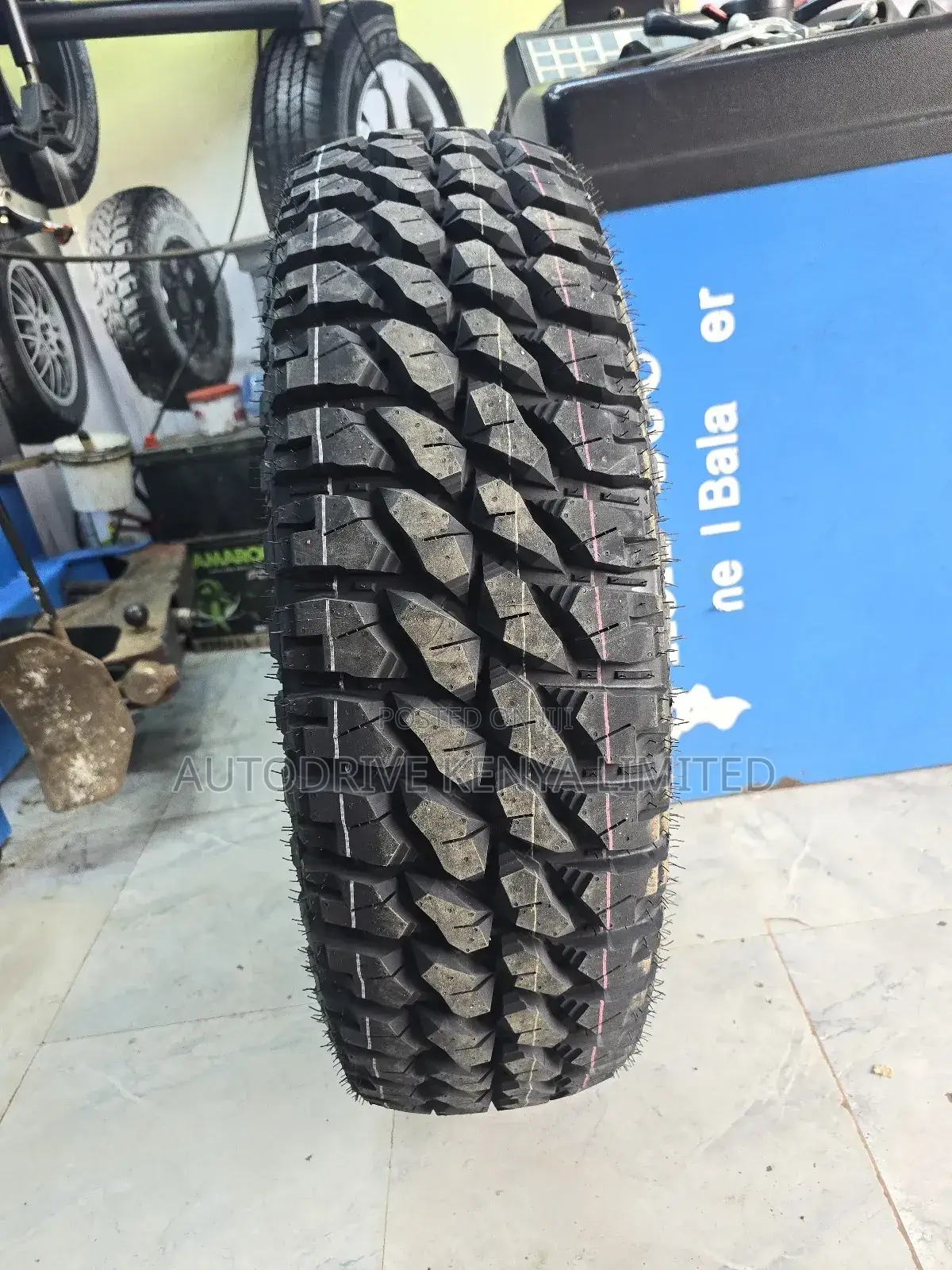235/85r16 Triangle M/T Tire