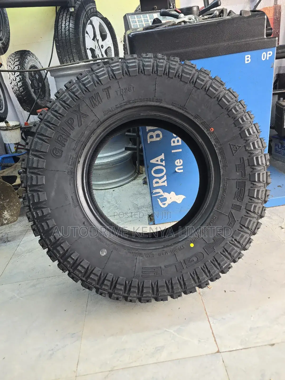 235/85r16 Triangle M/T Tire
