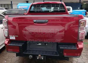 Isuzu D-MAX 2022 Red