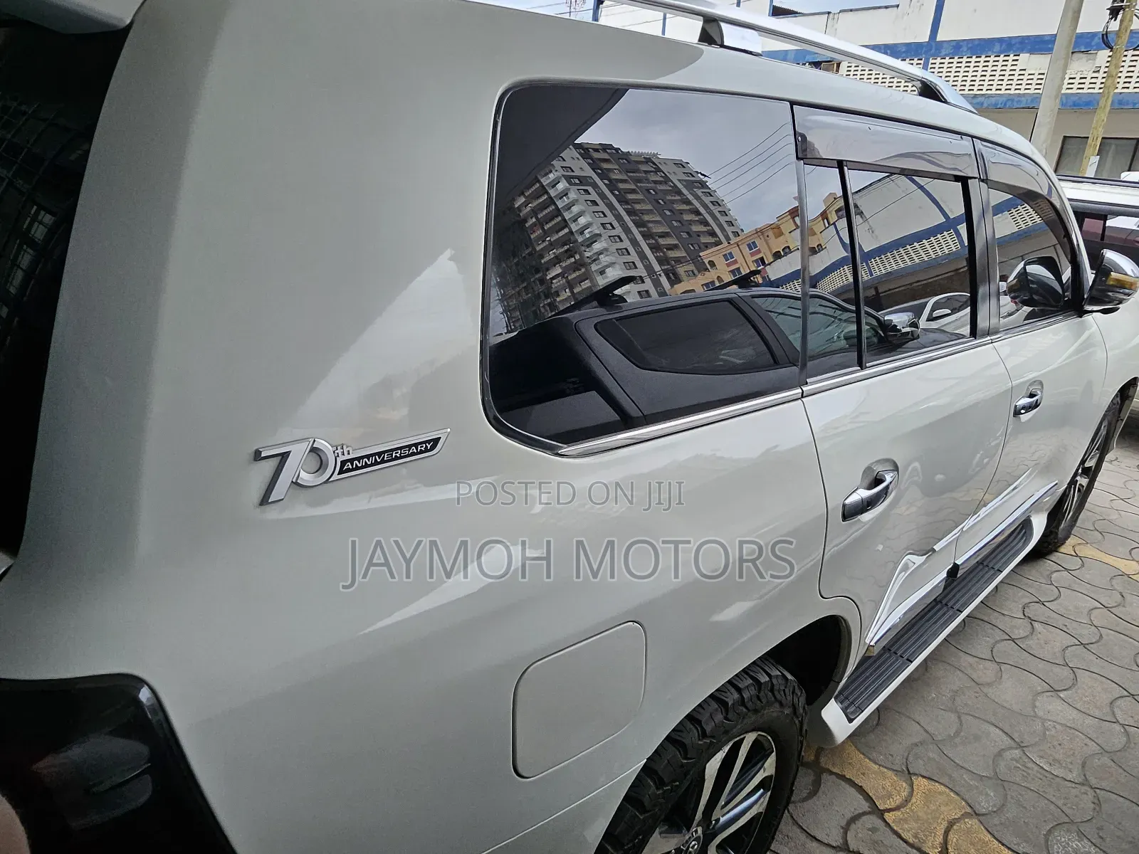 Toyota Land Cruiser 2015 White