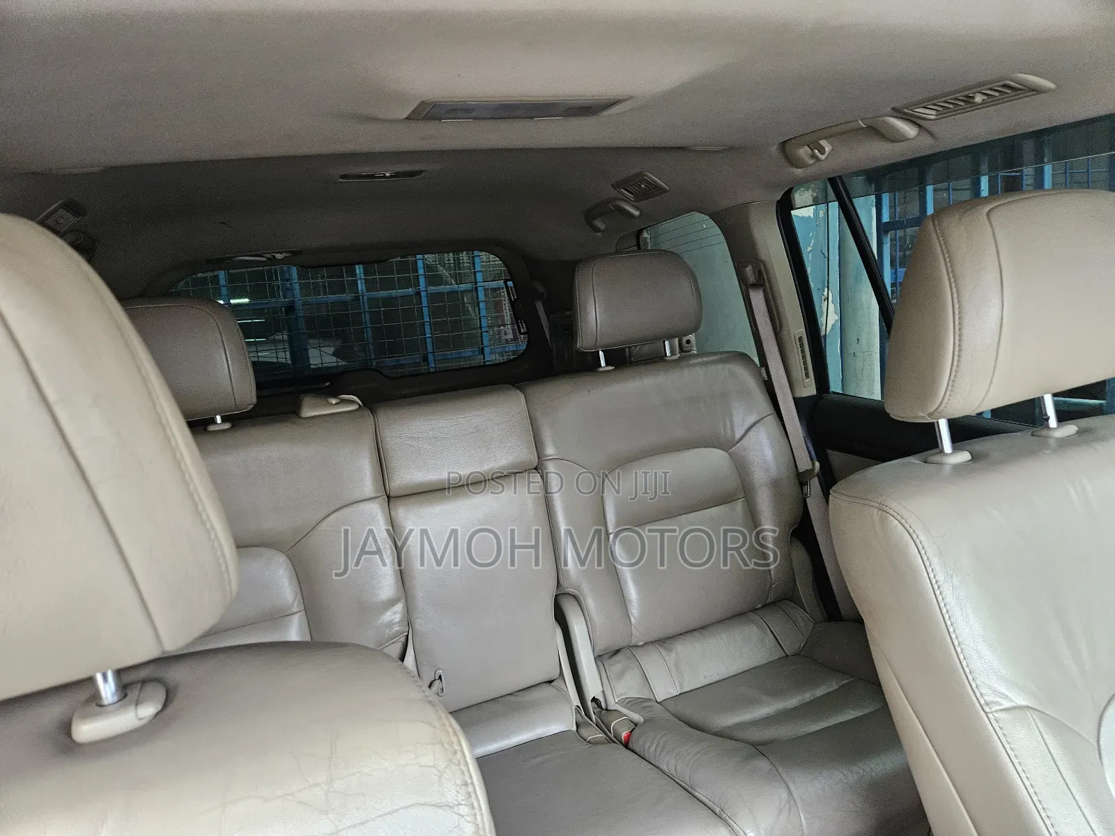 Toyota Land Cruiser 2015 White