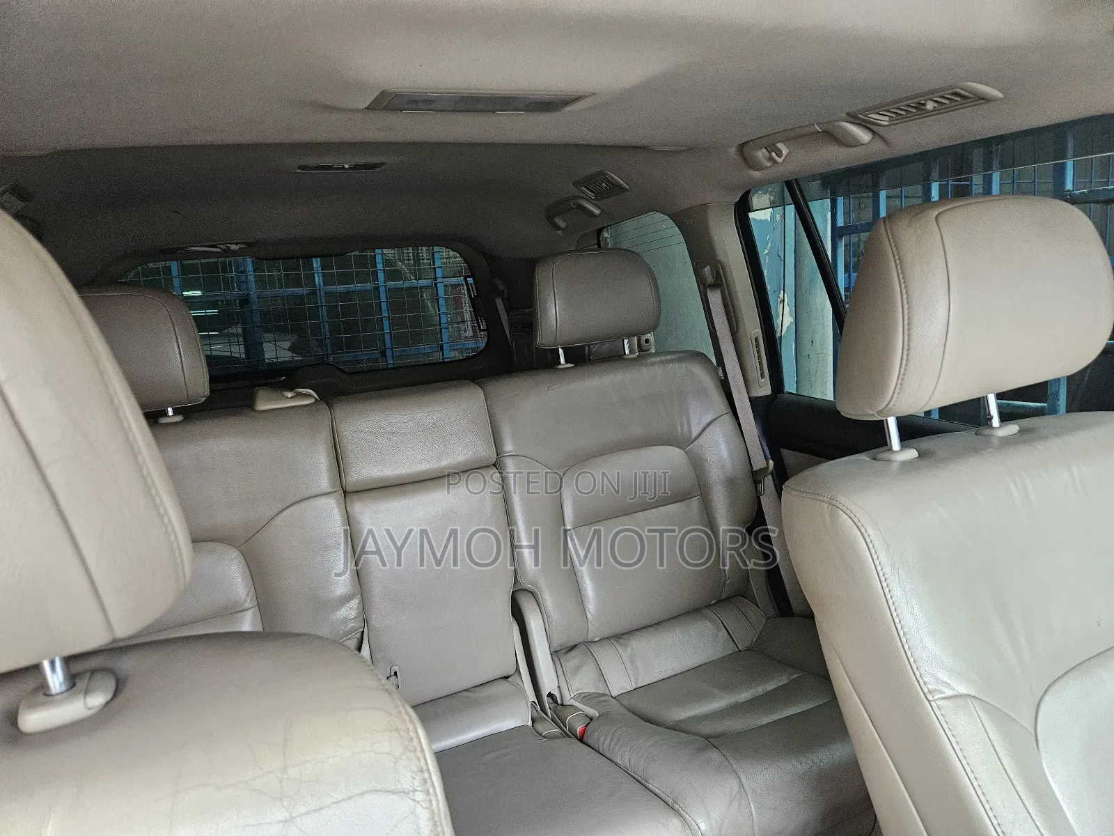 Toyota Land Cruiser 2015 White