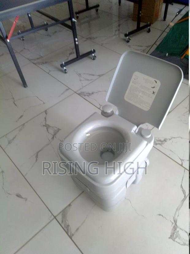 Outdoor Portable Toilet - thumbnail 2
