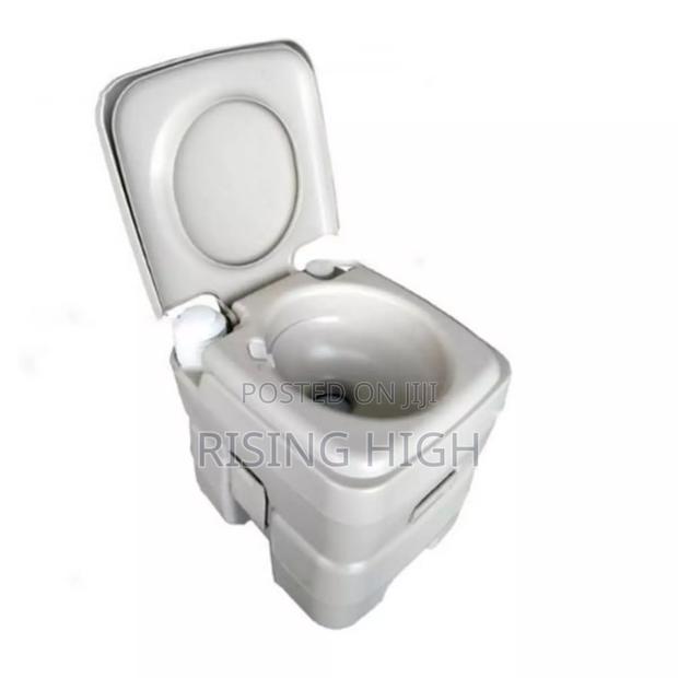 Durable Portable Toilet for Construction Sites