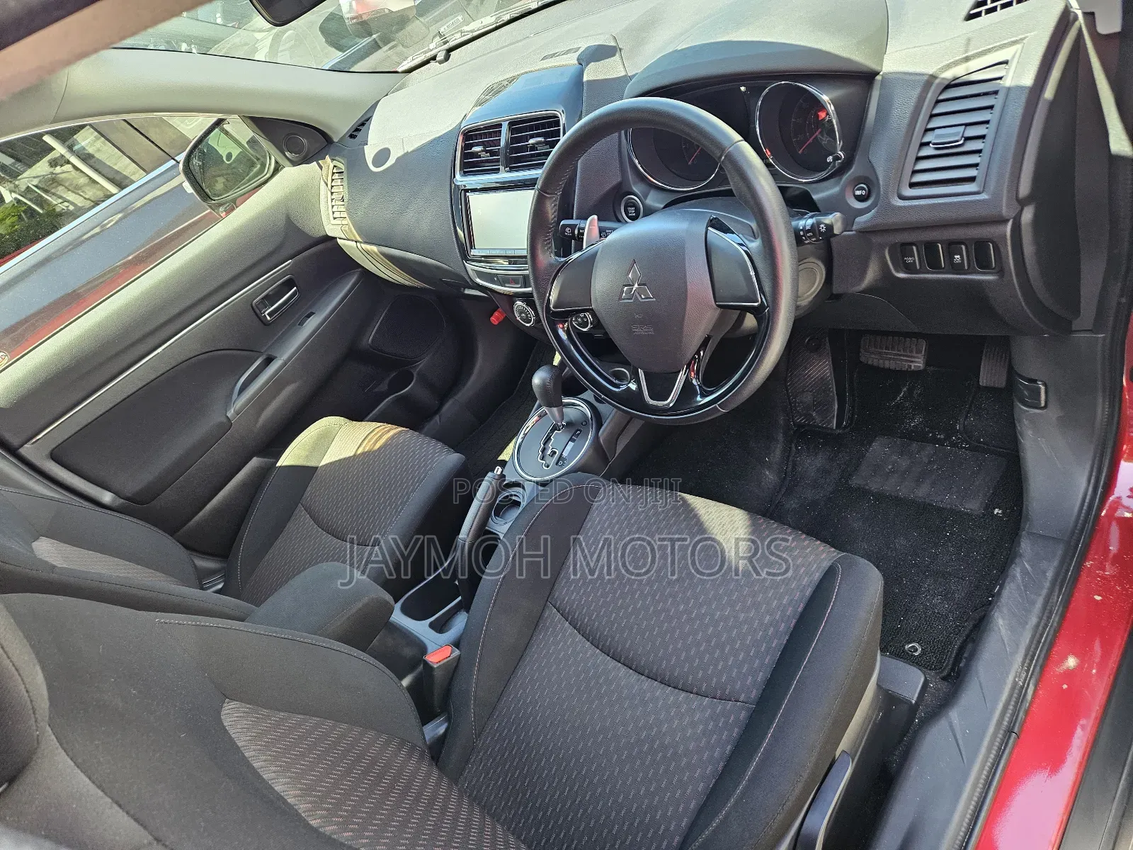 Mitsubishi RVR 2018 Red