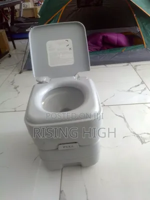 Clean Easy to Use - Portable Toilet