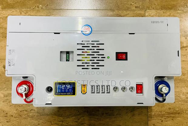 Yachu 12v-80ah Solar Battery,Inbuilt Controller and Inverter - main view