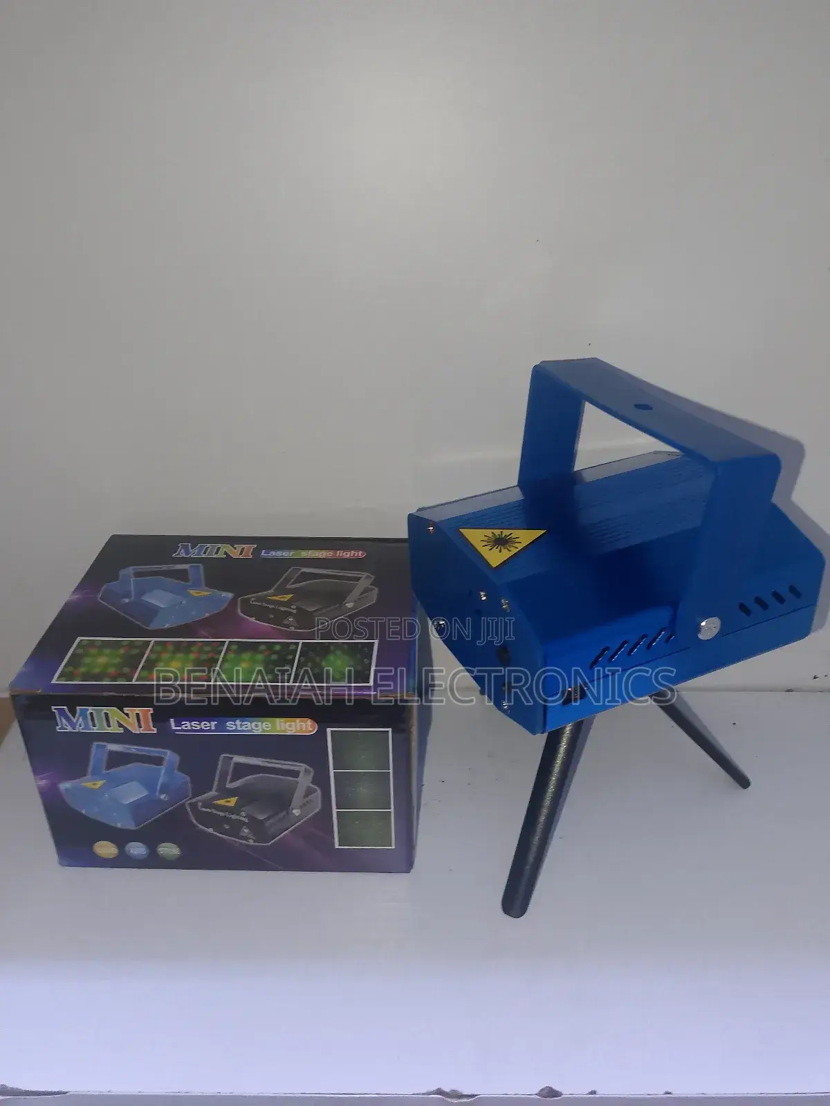 Laser Light With Sounds Active and Outplay