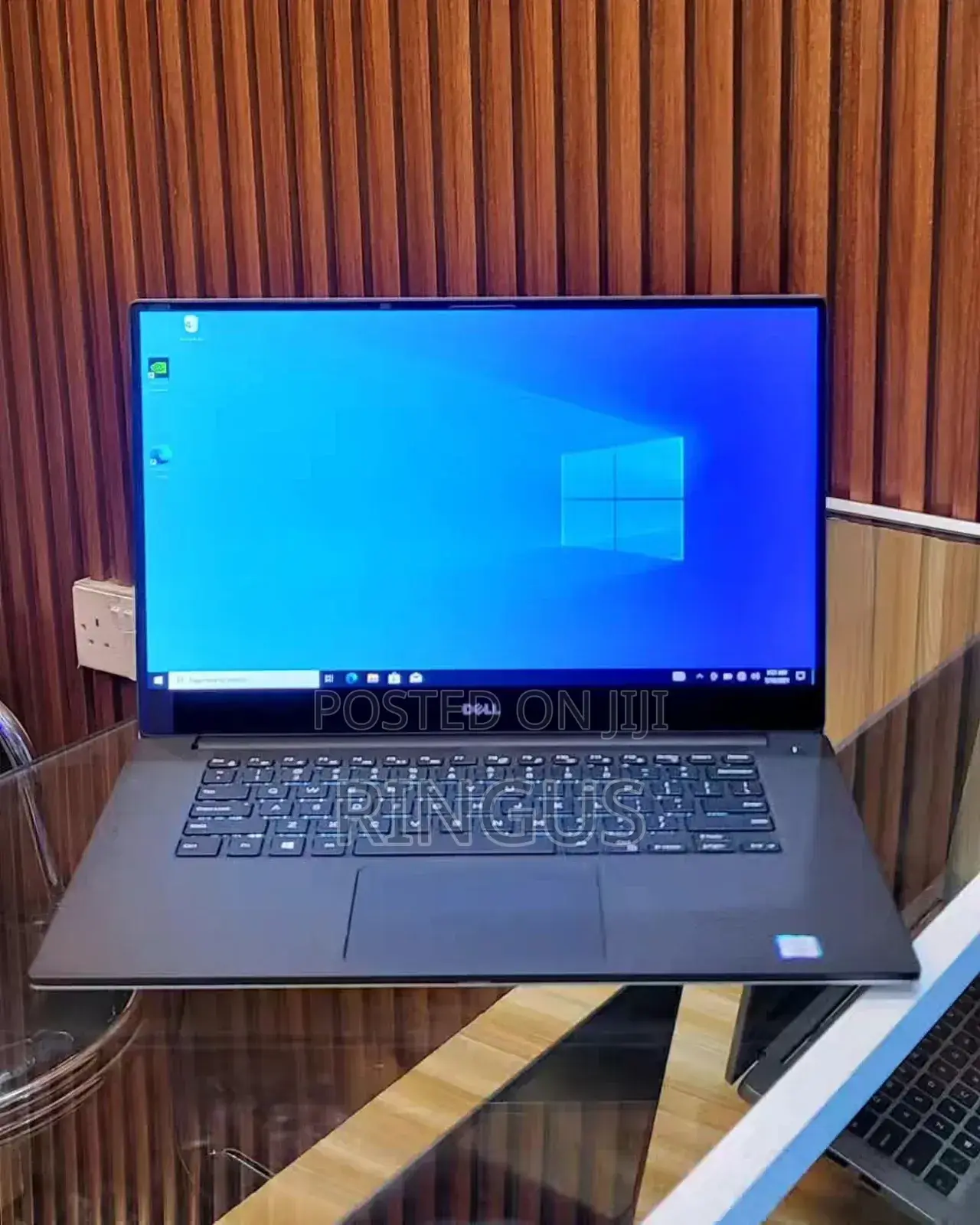 Laptop Dell XPS 15 9560 16GB Intel Core I7 SSD 512GB