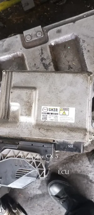 Ecu Computer Cx 5 Sh3r 18 881a Ex Japan