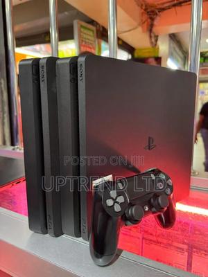 Playstation 4 Slim 500gb One Controller - thumbnail 2