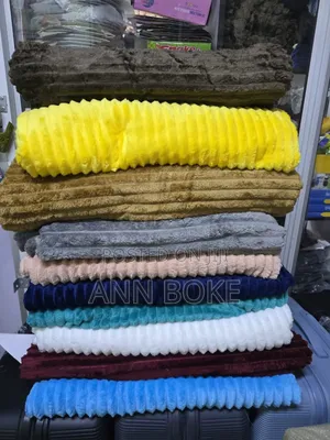 Heavy and Warm Velvet Fleece Blanket 
Super Fluffy And