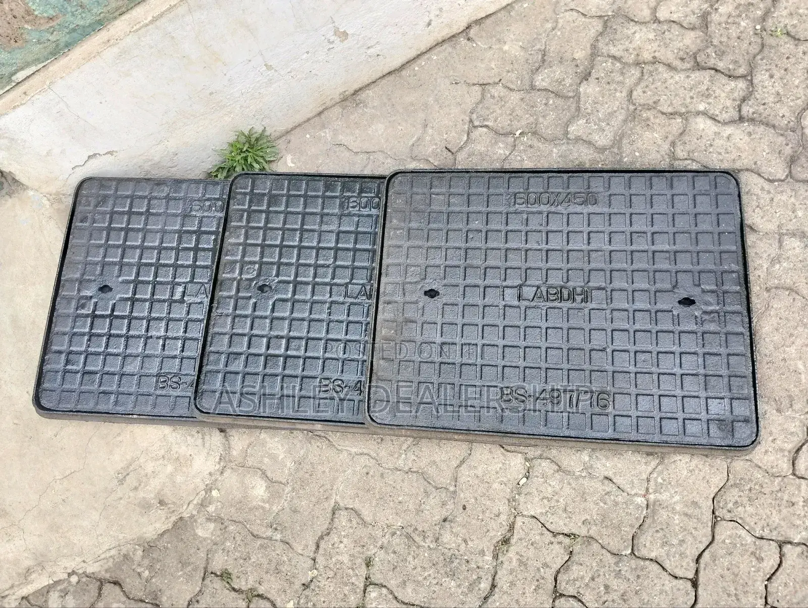Heavy Duty Cast Iron Manhole Cover