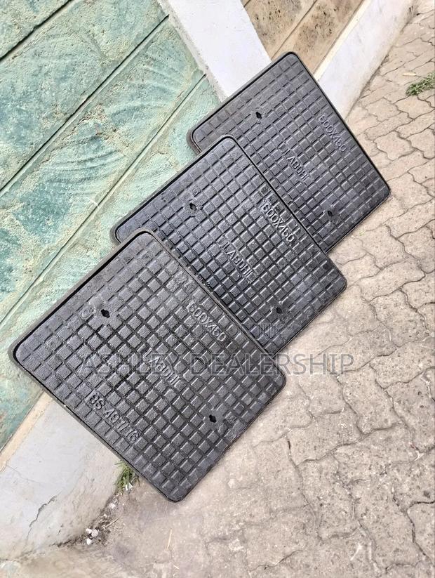Manhole Cover Light - main view