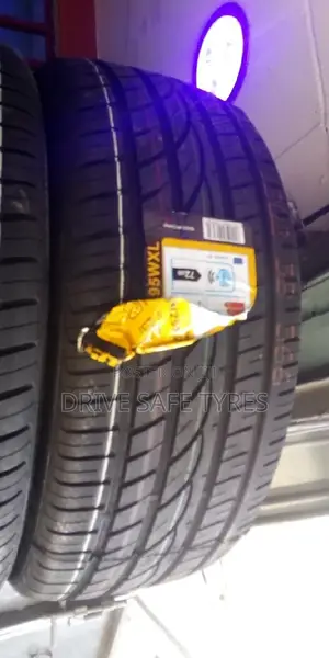 225/45 R17 Aplus Tyre