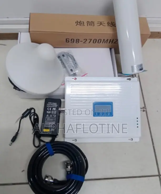 Triband GSM Signal Booster (2g 3g 4g)