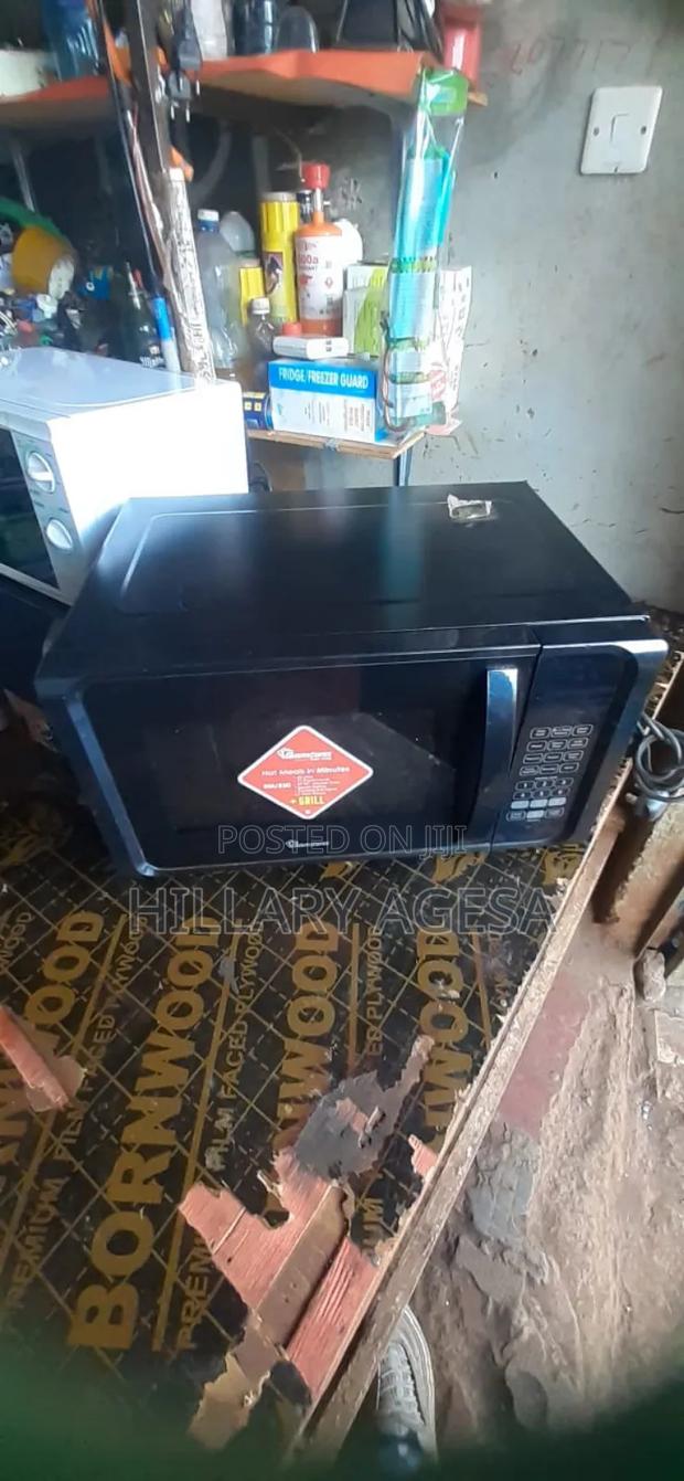 Microwaves - thumbnail 2