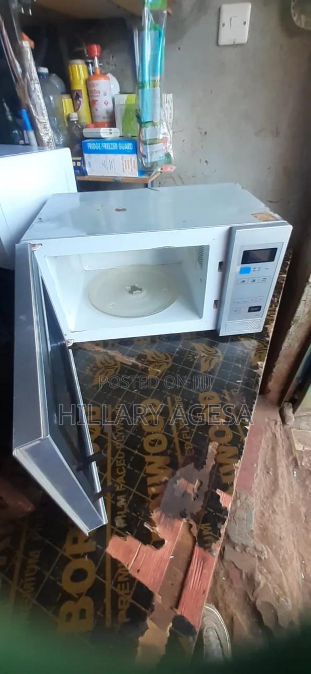 Microwaves - thumbnail 5