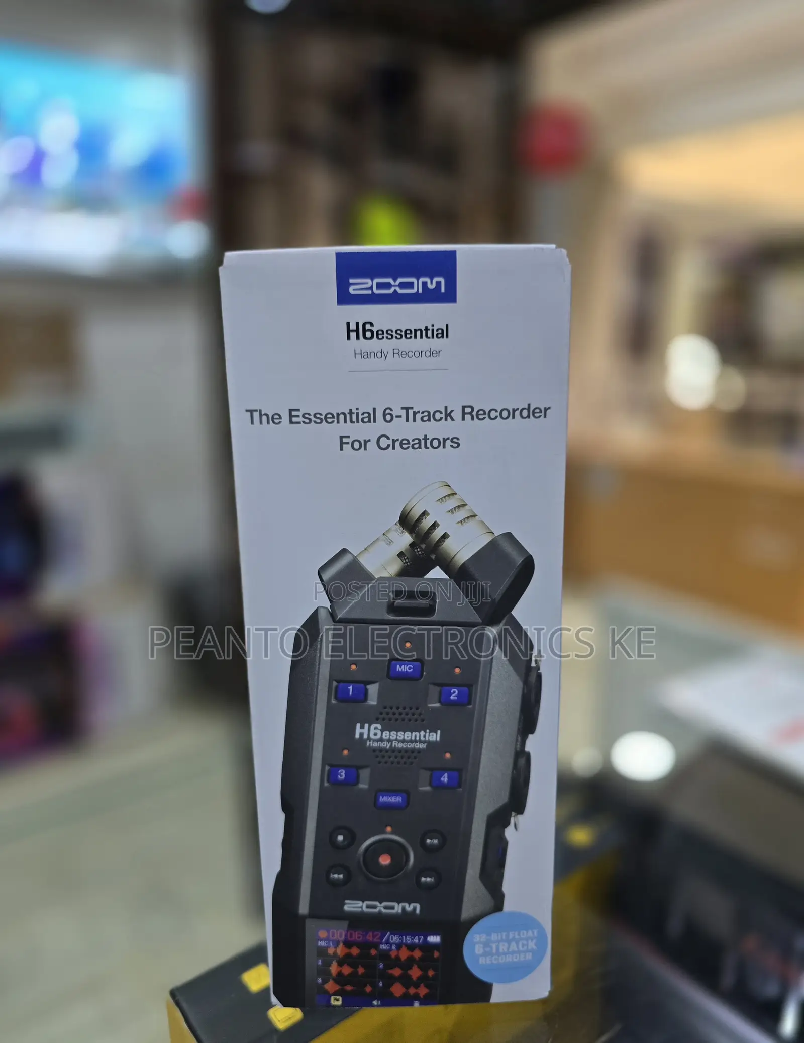 Zoom H6essential 6-Track 32bit Float Portable Audio Recorder