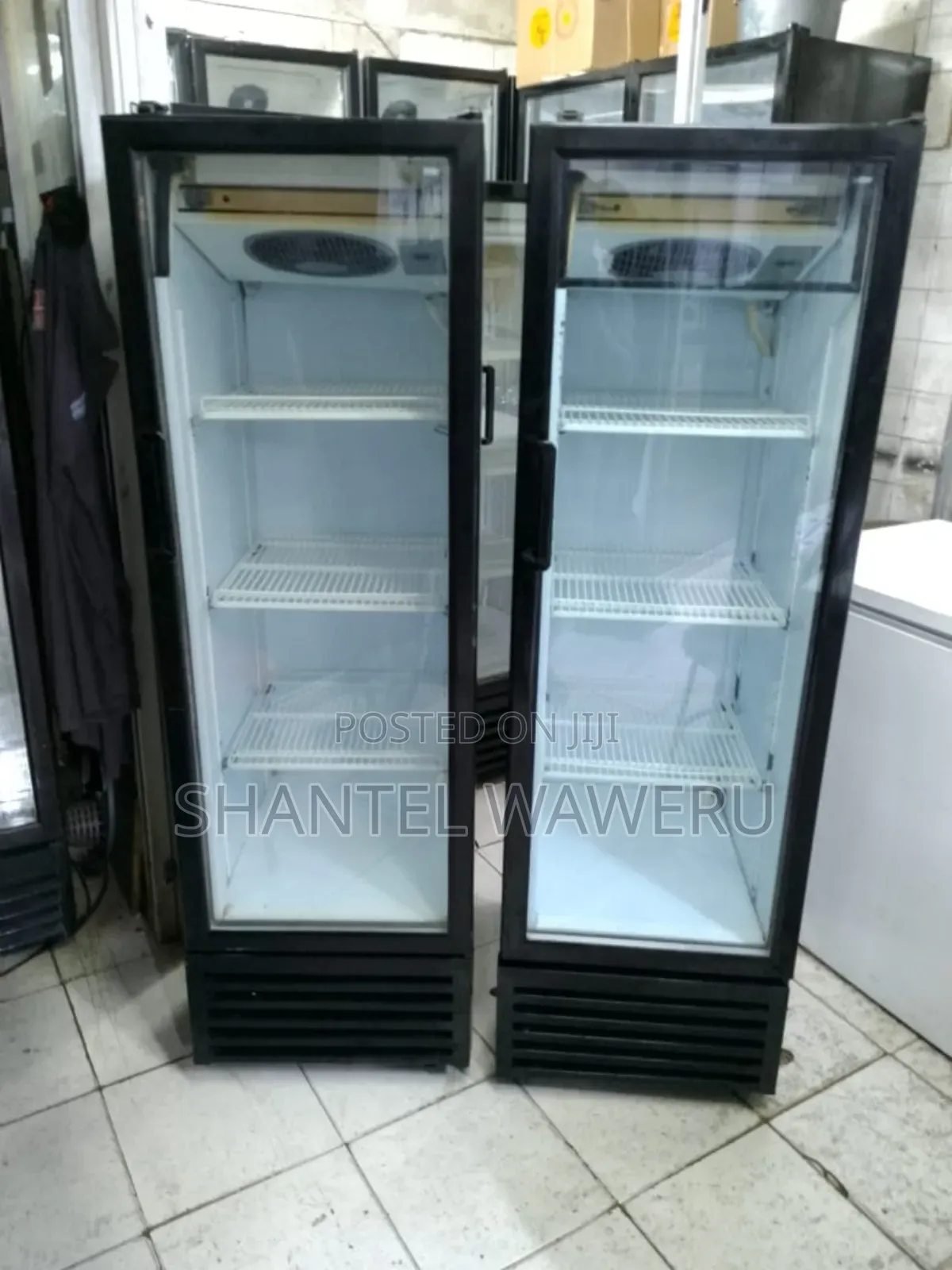 Glass Refrigerator/ 300litres