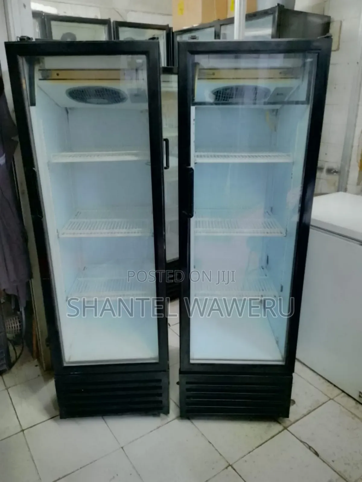 Glass Refrigerator/ 300litres