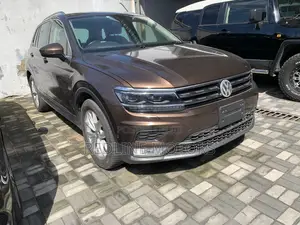 Volkswagen Tiguan 2.0T SEL FWD 2018 Brown