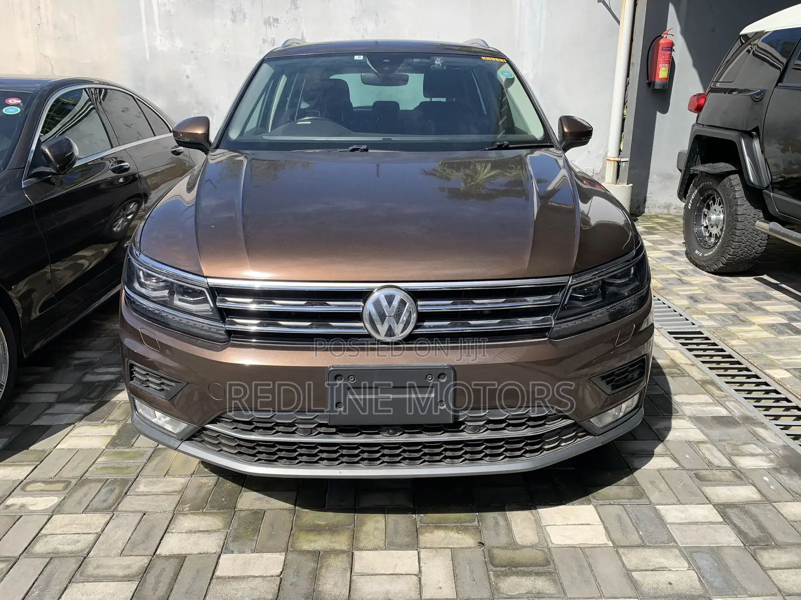Volkswagen Tiguan 2.0T SEL FWD 2018 Brown