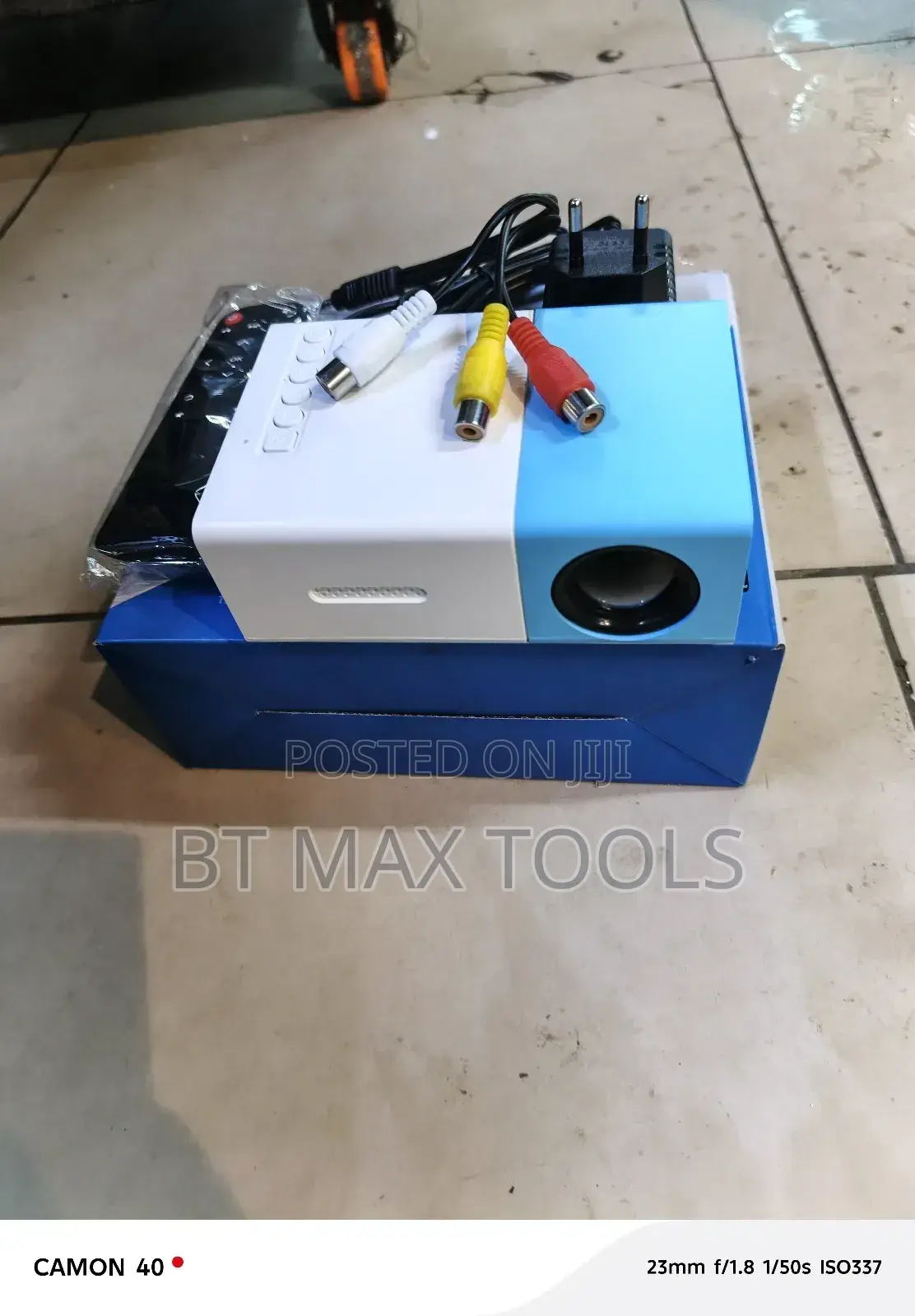 High Resolution Projectors