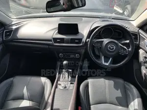 Mazda Axela 2018 Silver