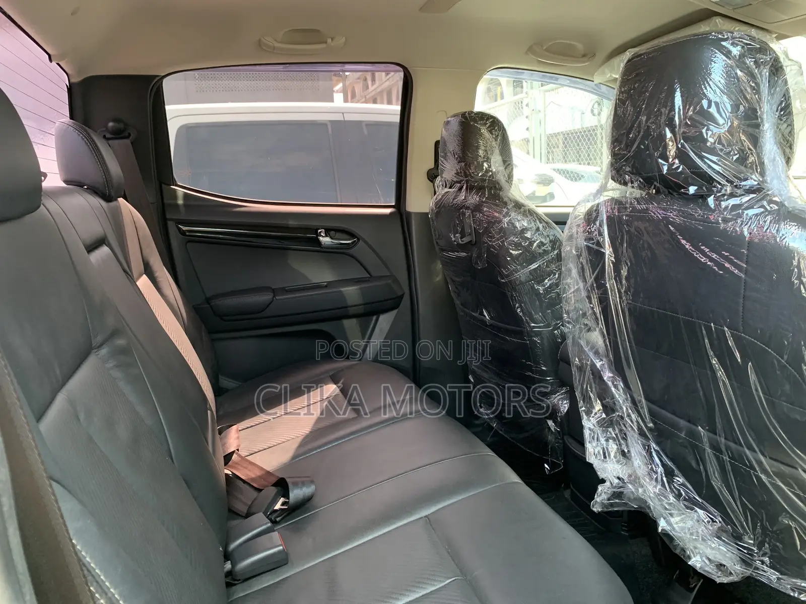 Isuzu D-MAX 2016 Silver