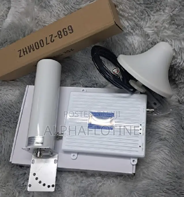 Signal Booster for Mobile Phones 4g, 3g,2g Triband