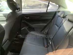 Subaru Impreza 2.0i Limited AWD 2018 Silver