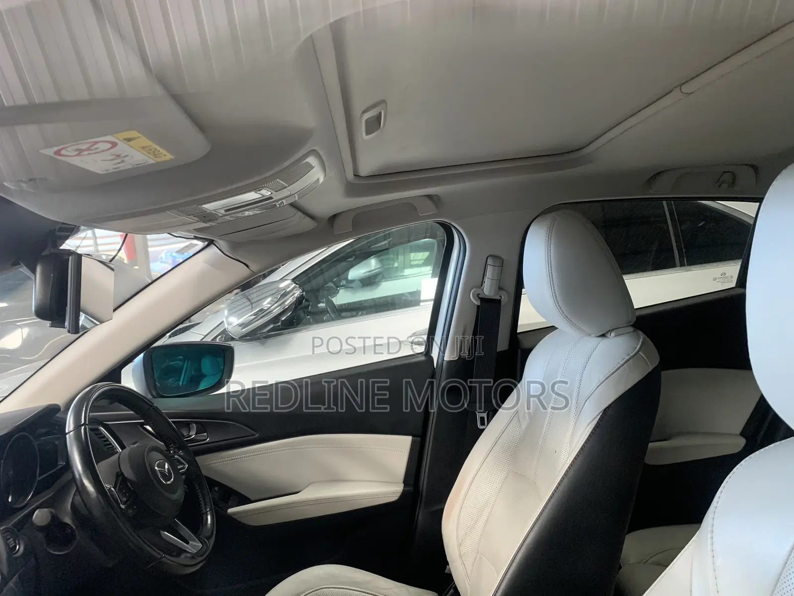 Mazda Axela 2018 Pearl