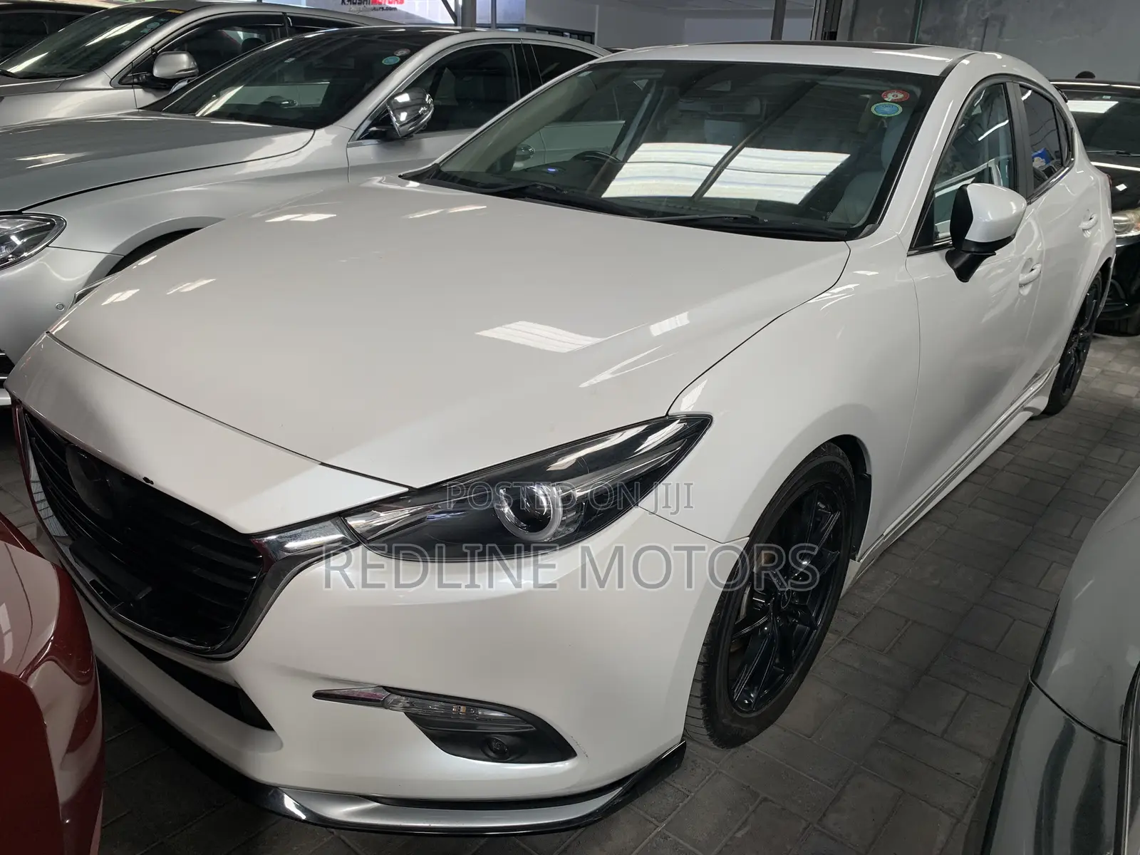 Mazda Axela 2018 Pearl